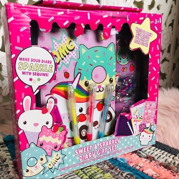 NWT Kawaii Sweet & Sparkly Stationery Set - Picture 3 of 4